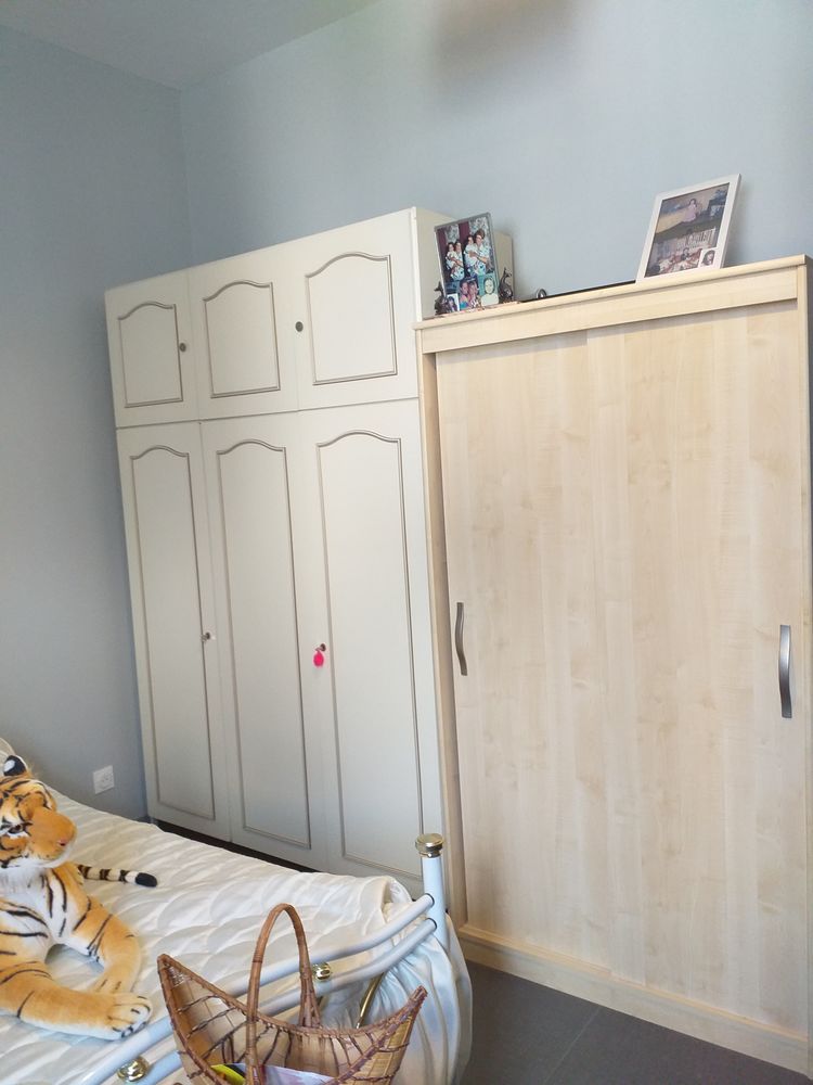 deux grandes armoires penderie et rangements 50 Langres (52)