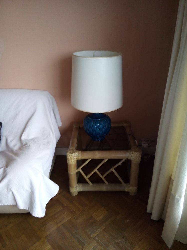 Deux tables basses en bambou dessus verre : 50 Marseille 8 (13)