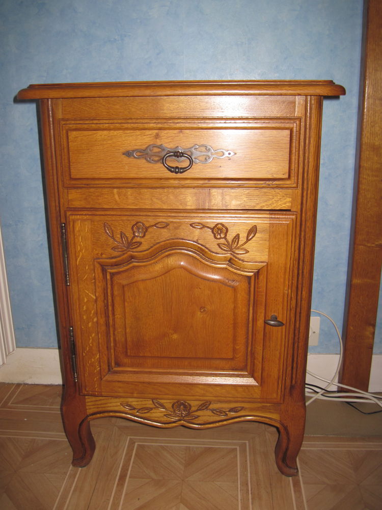 deux tables de chevet 150 Sainte-Marie-au-Bosc (76)