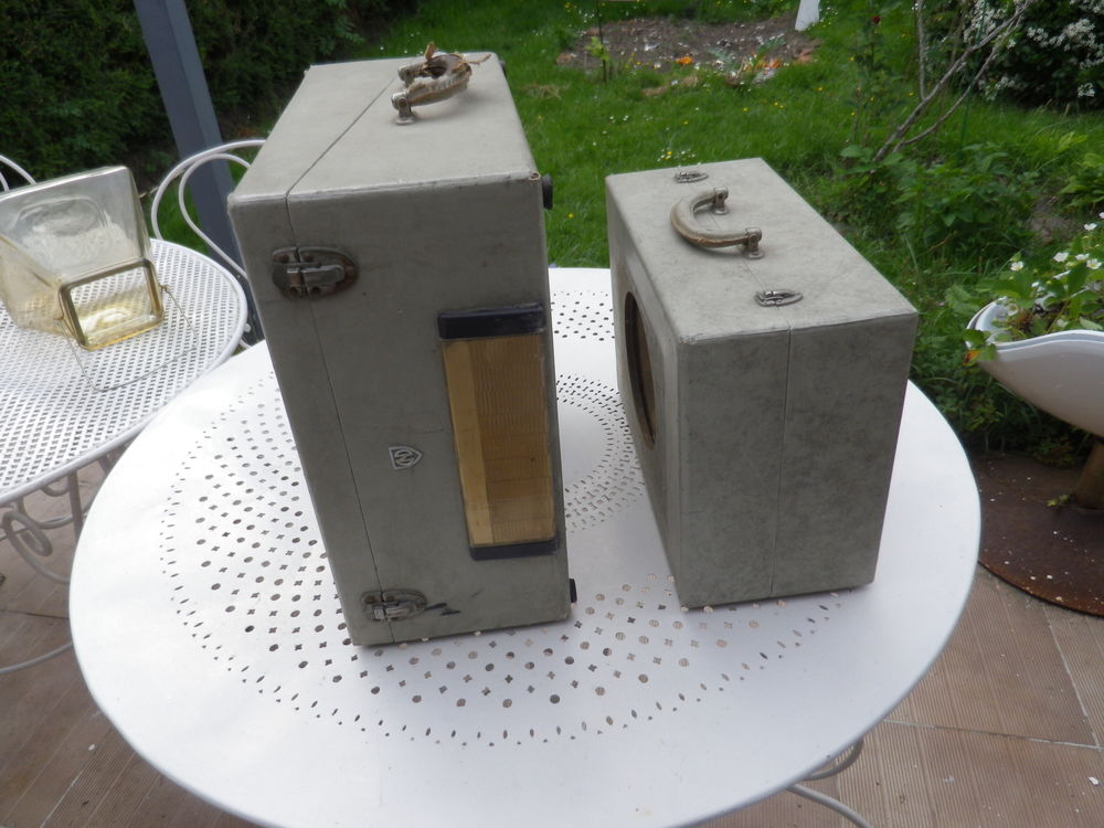 Lot de deux tourne disques �lectrophone valise 50 Fontenay-le-Fleury (78)