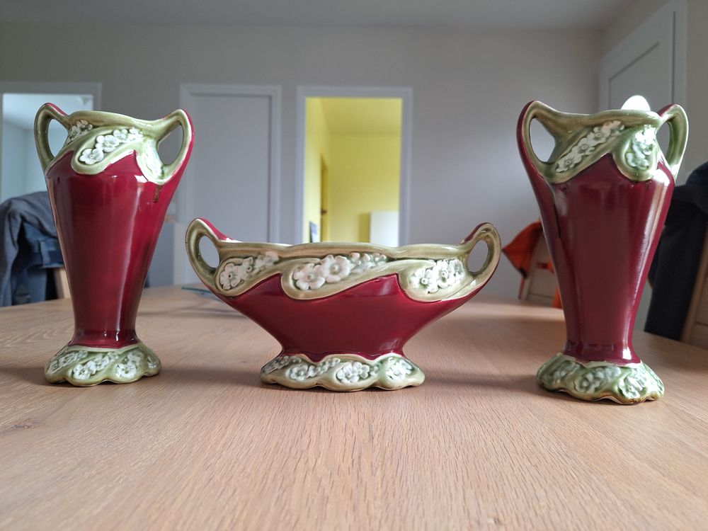  deux Vases plus une jardini�re.
0 Saint-Florent (45)