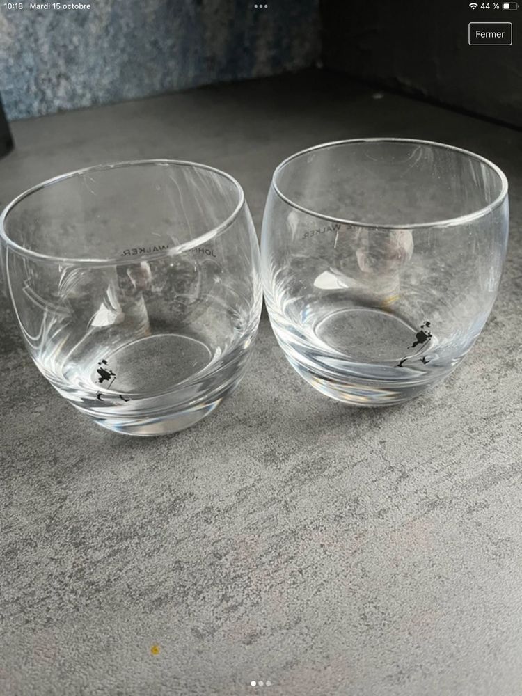 lot de deux verres 2 Saint-Gratien (95)