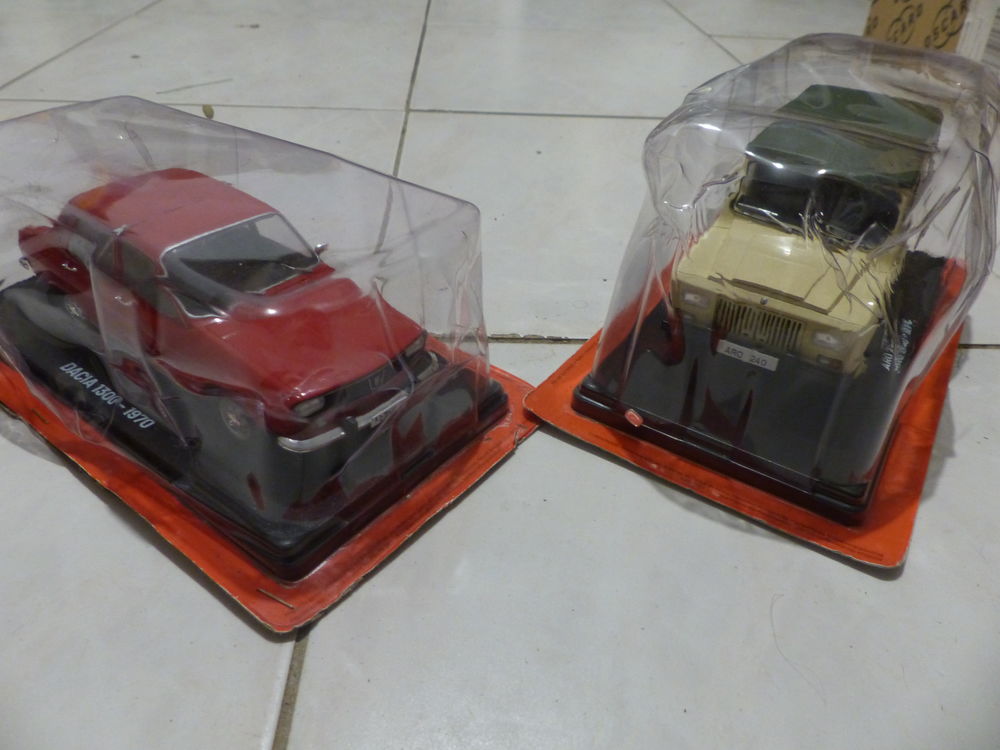 deux voitures 1/24 22 Le Givre (85)