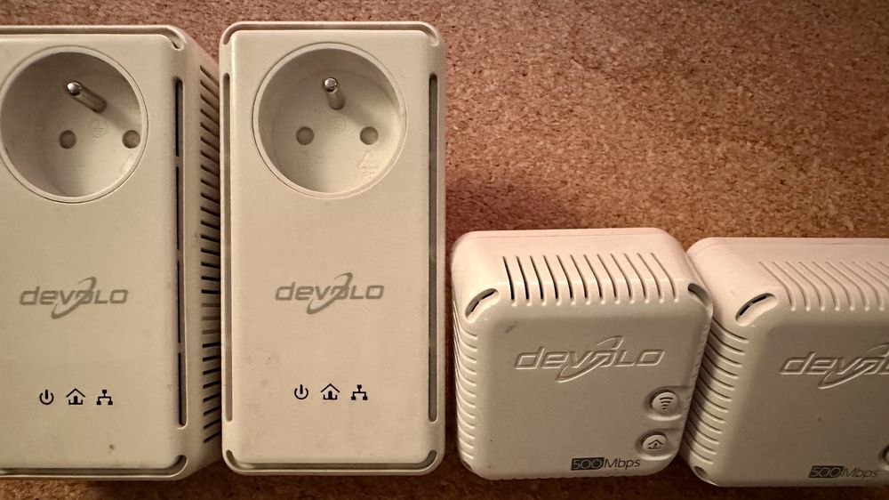 2 DEVOLO DLAN 200AVplus et 2 DEVOLO DLAN 500 WIFI 80 Boulogne-Billancourt (92)