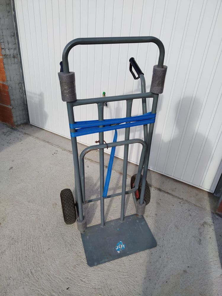 Diable de transport, �quip� de 2 bavettes 30 Allez-et-Cazeneuve (47)