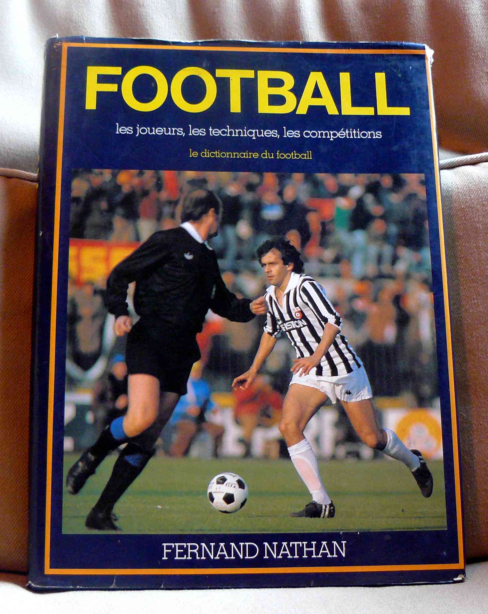 Le Dictionnaire du Football - Nathan - 1984 8 Argenteuil (95)