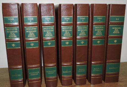 Dictionnaire - langue française en cuir, pages doréés
7vol. 39 Saint-Cloud (92)