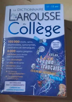 Dictionnaire Larousse Coll�ge
10 Poitiers (86)
