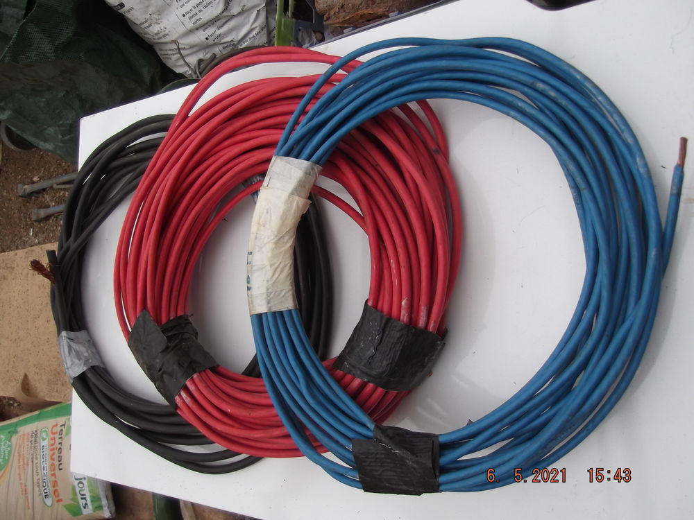 diff�rent fils �lectrique 
35 Senlis (60)