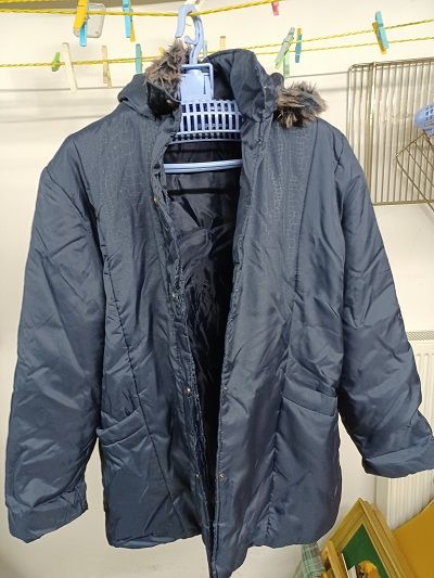 différentes vestes gilets pull manteaux  8 Dammarie-les-Lys (77)