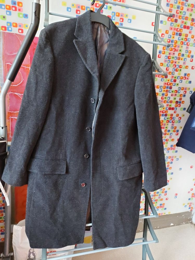 diff�rents articles robe,manteau homme 44, 9 Charleville-M�zi�res (08)