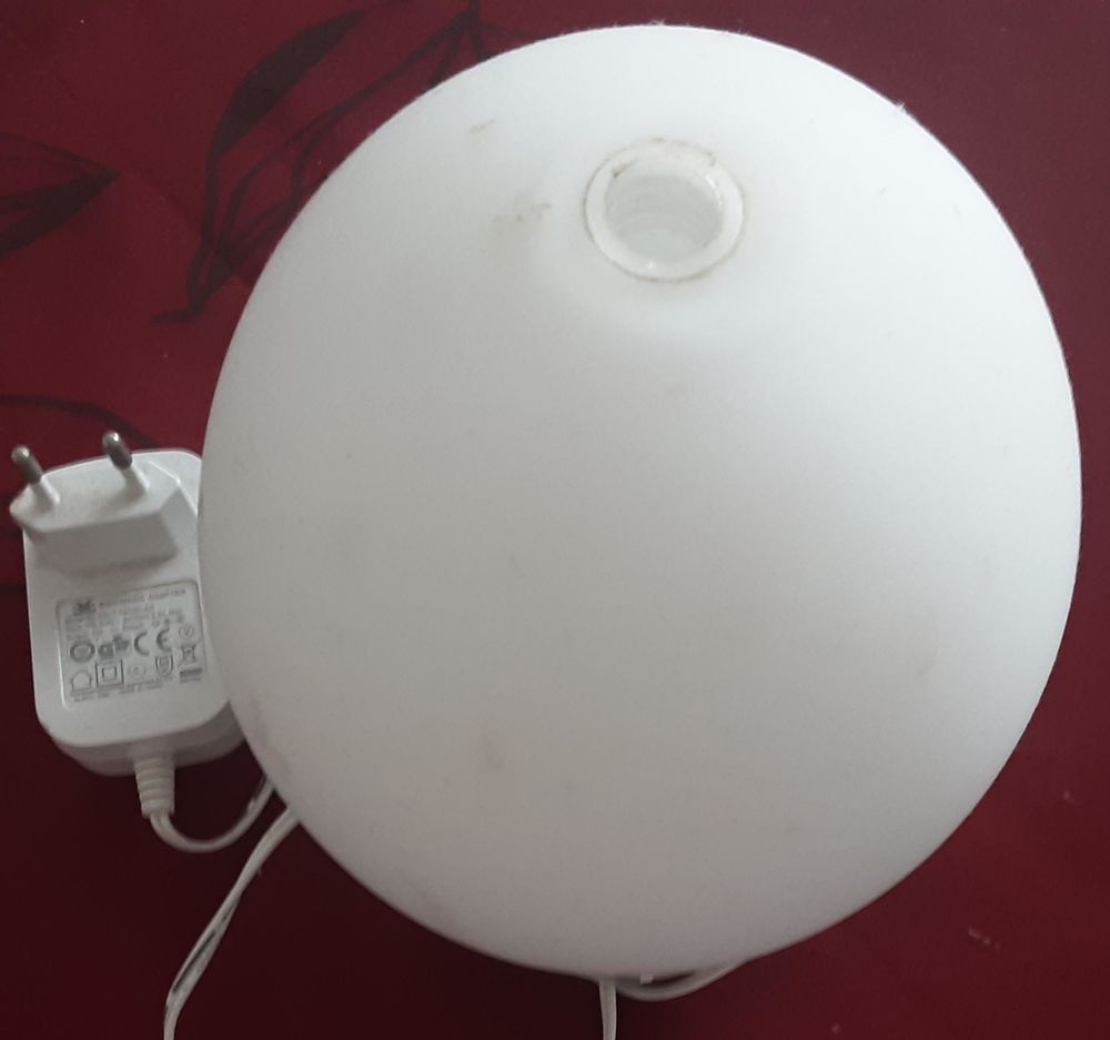 2 diffuseurs de senteurs �lectriques 220 volts +++ 50 Pontoise (95)