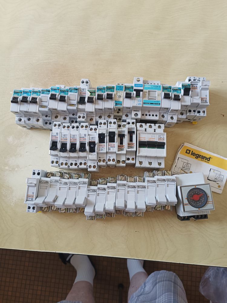 dijonteur �lectrique 1 Courbevoie (92)