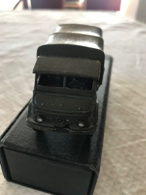 Dinky Toys   militaire 19 Cresserons (14)