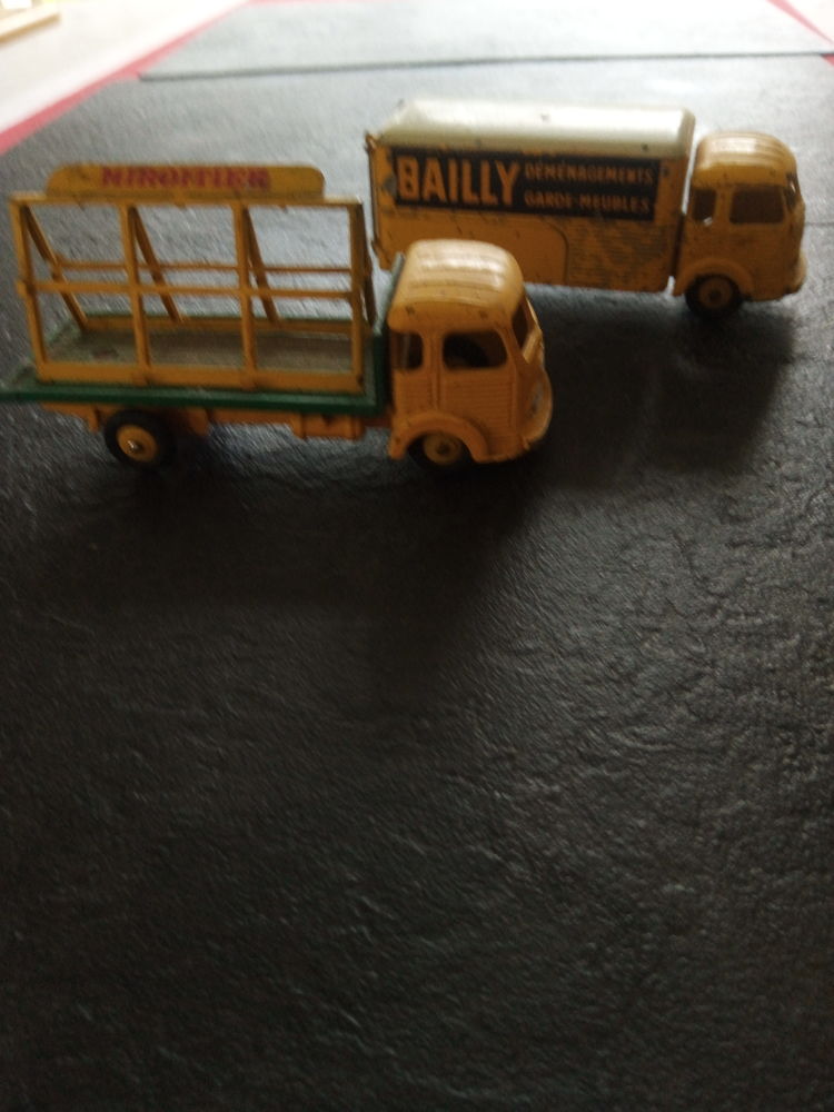 Dinky toys pi�ces anciennes 0 Rez� (44)