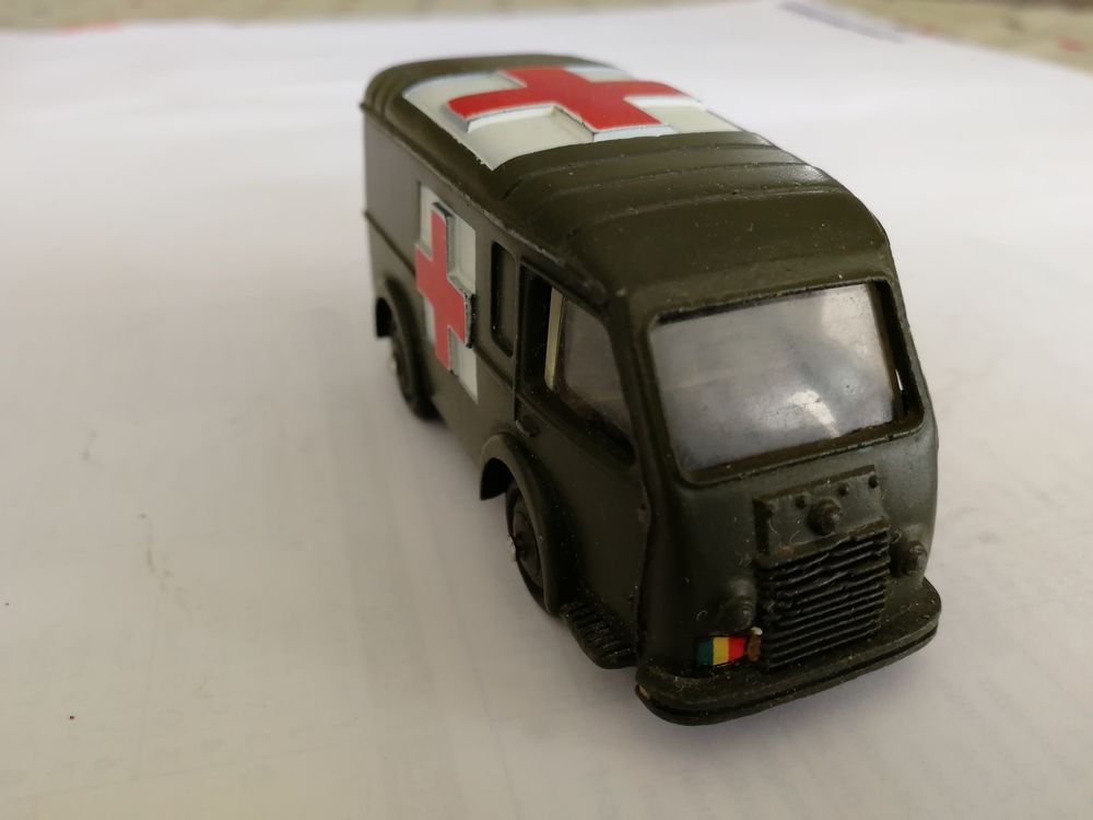 Dinky Toy 30 Matignon (22)