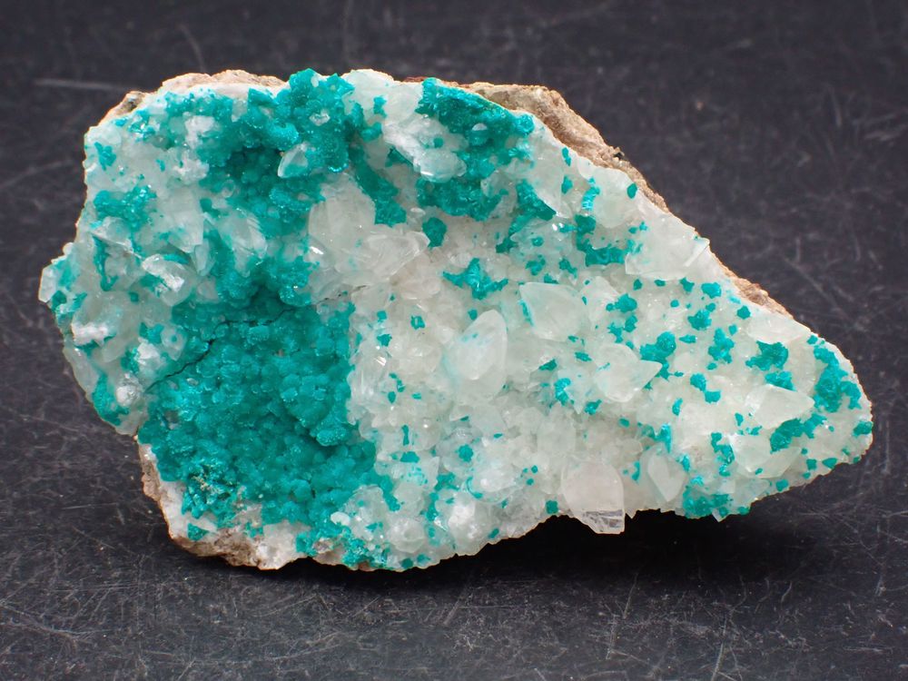 Dioptase & Calcite , Christmas Mine , Gila County , Arizona 145 Bertrichamps (54)