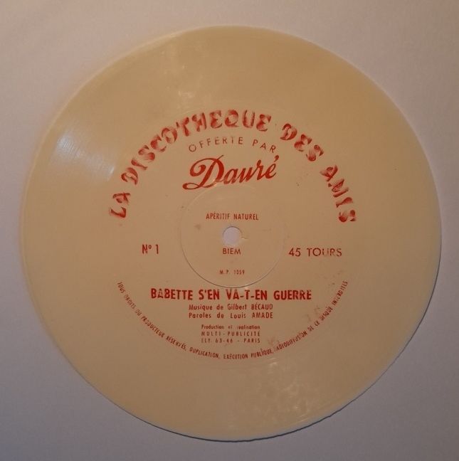 La discoth�que des amis -  Babette s'en va-t-en guerre 20 Courtenay (45)