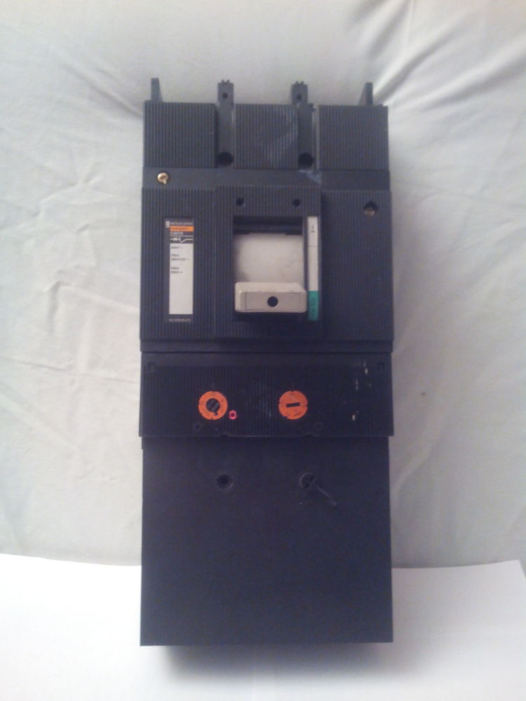 Disjoncteur Merlin Gerin C401N 3 poles 35KA 350 Massy (91)