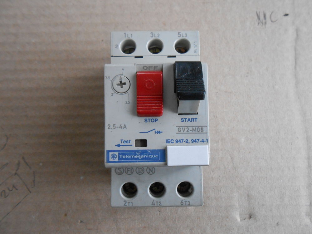 DISJONCTEURS MOTEUR TRIPOLAIRES GV2 M (77) 16 Vend�me (41)