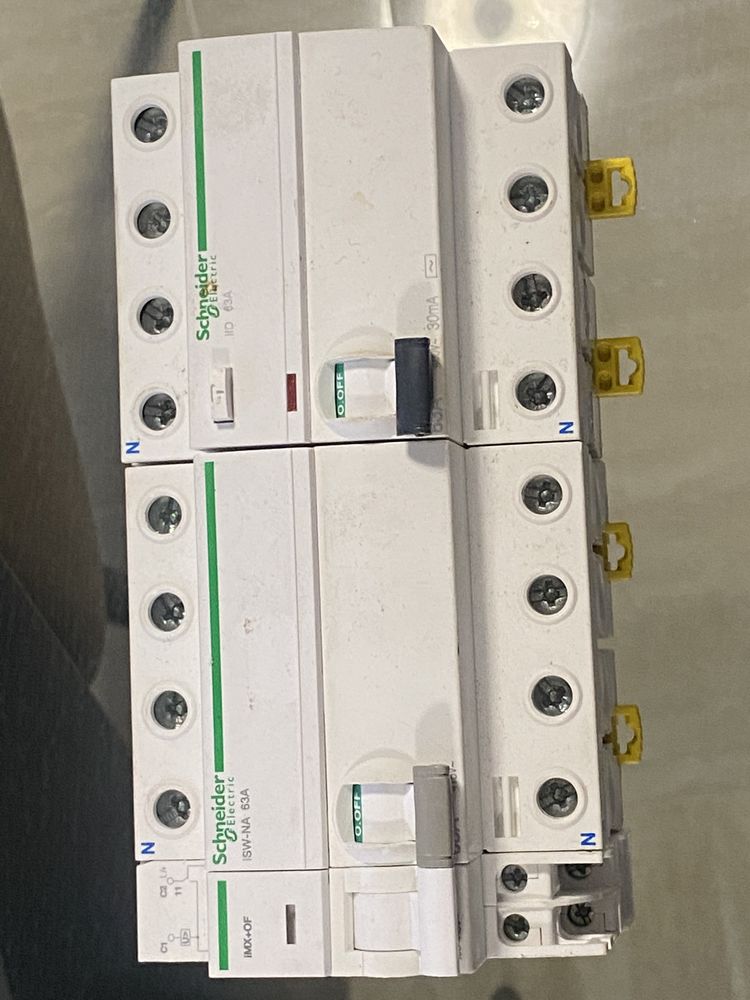 Disjoncteurs 280 Coulommiers (77)