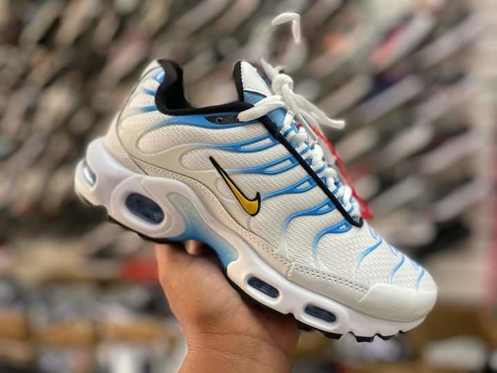 Disponible des Baskets � bon prix 70 Argenteuil (95)