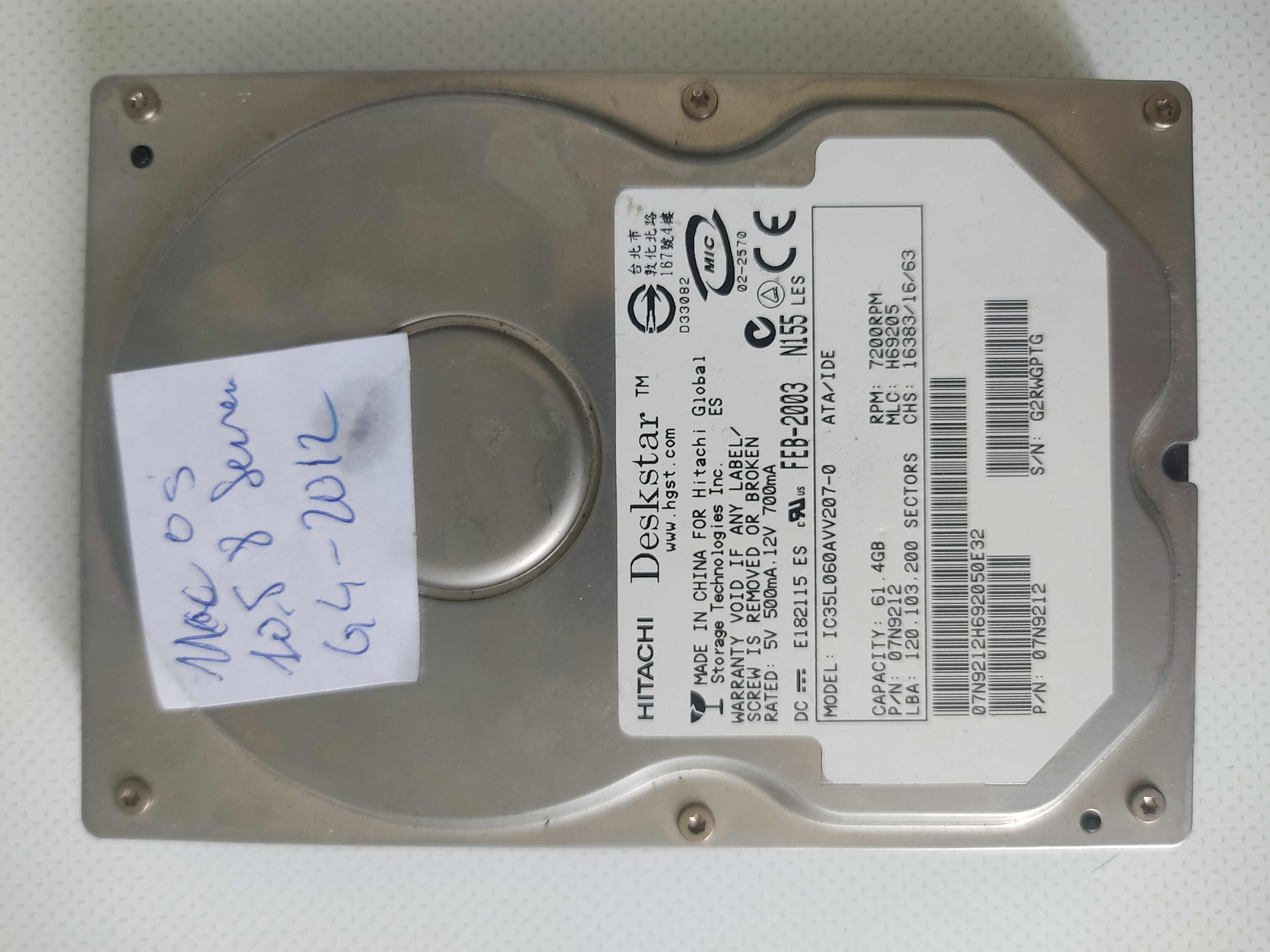 Disque dur IDE avec Mac os x serveur 10.5
8 Massy (91)