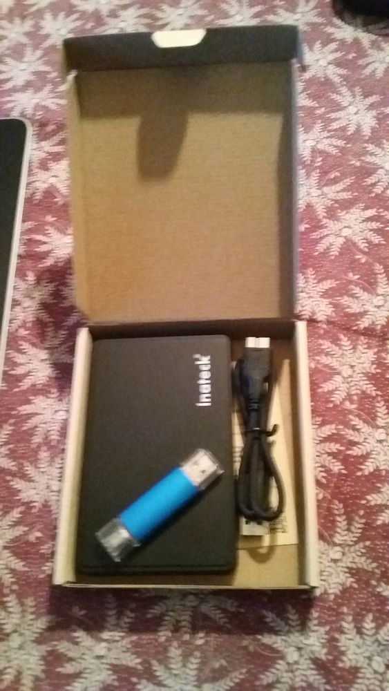 Disque dur externe et cle usb 65 Nice (06)