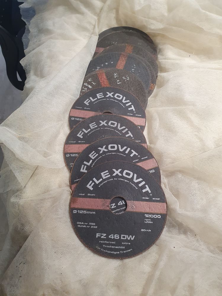 10 DISQUE METAL 125 30 Saint-Marcellin (38)