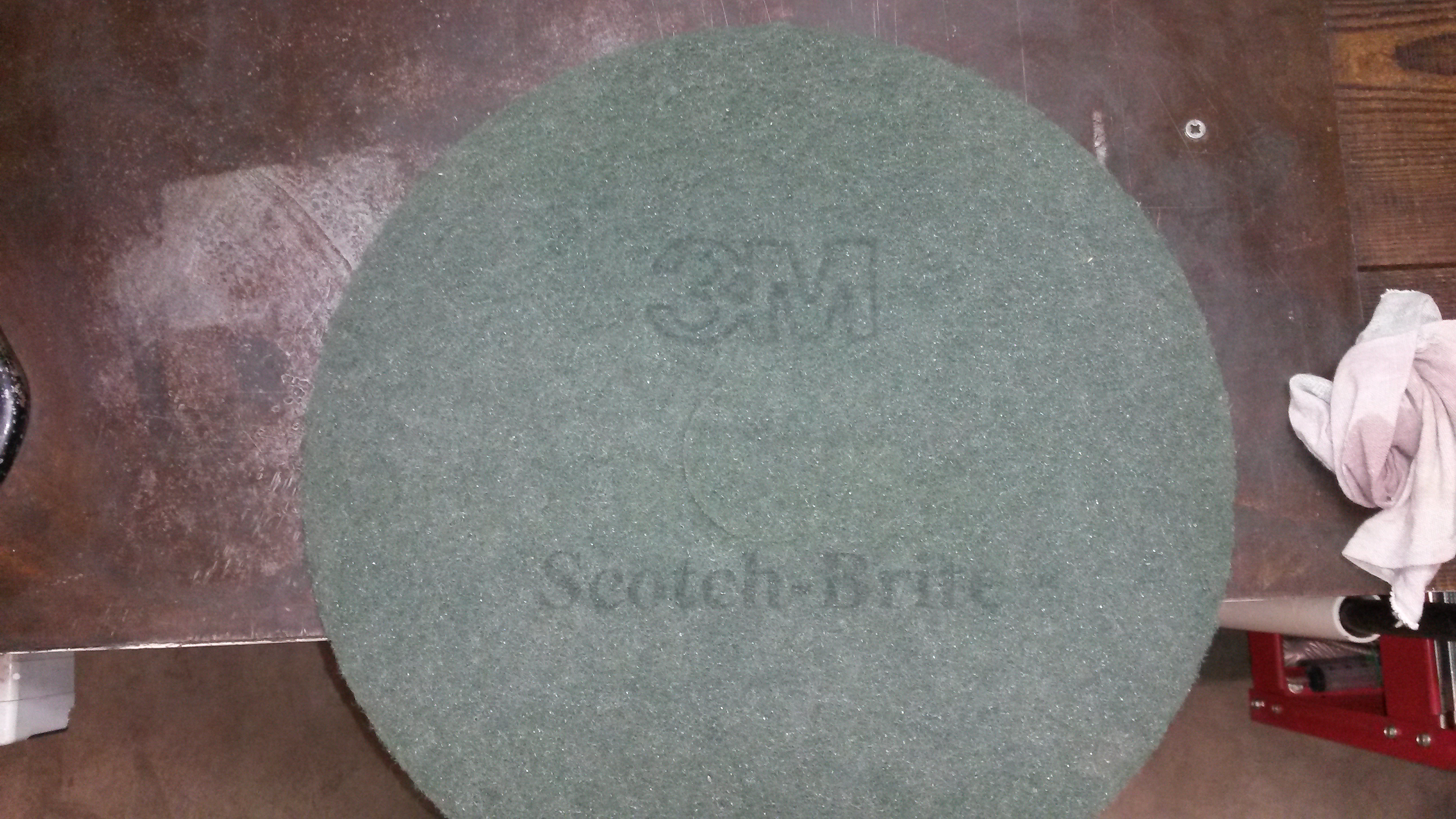 Disque pour laveuse s�cheuse 3M scotch brite 10 Aubenas (07)