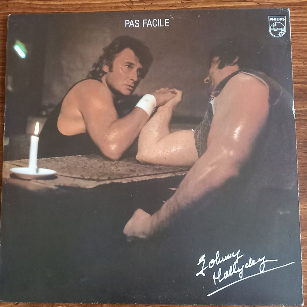 Disque 33 tours JOHNNY HALLYDAY pas facile 6 B�thencourt-sur-Mer (80)