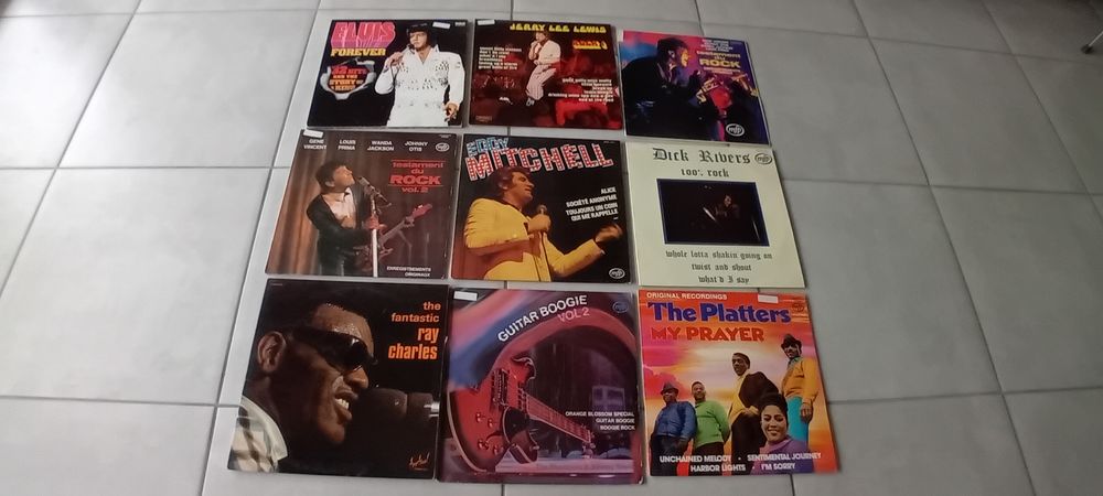 Lot de 9 disques 33tours dont 2 doubles 33tours . 7 Eybens (38)