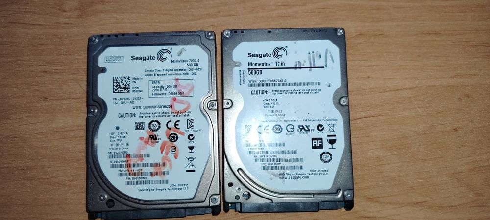Lot 2 disques durs interne 2.5  SATA
0 Chen�ve (21)