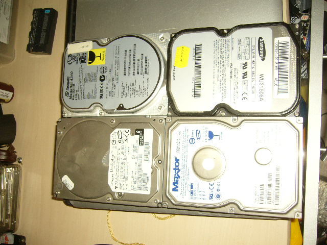 lot de 4 disques durs ATA / IDE 0 Versailles (78)