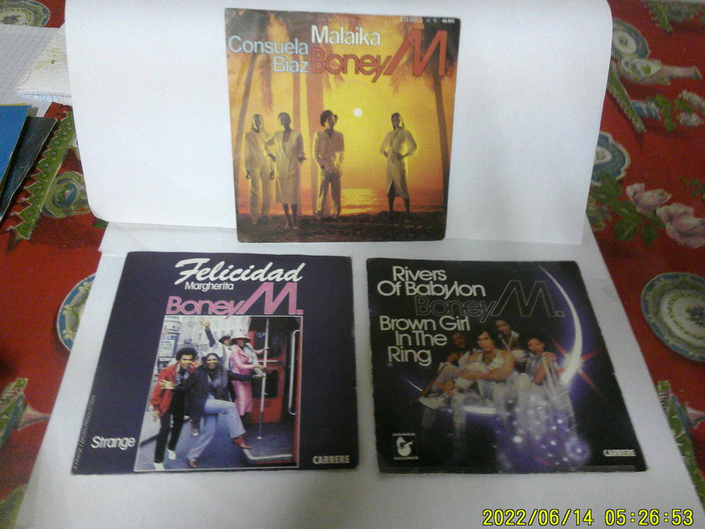 3 .Disques  Vinyles -  BONEY  M . de 1978, 80 et 81 10 Nontron (24)