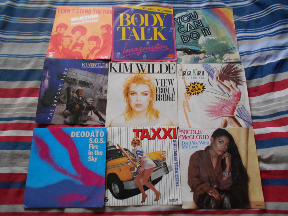 Disques vinyls 45 tours disco ann�es 80 1 �chenoz-la-M�line (70)