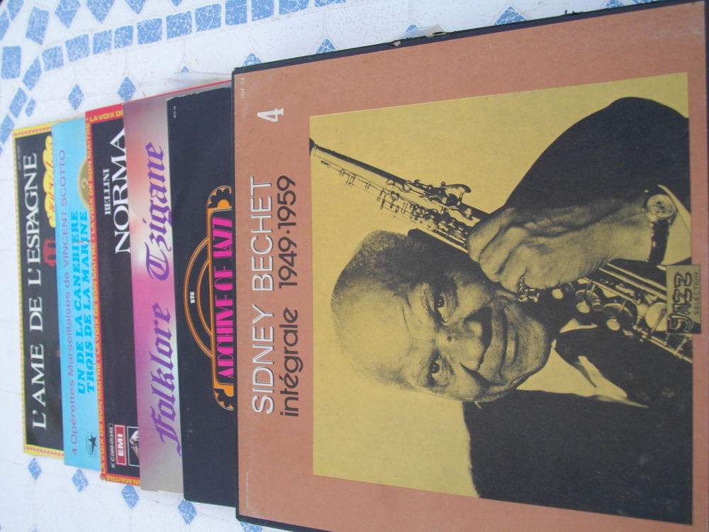 lot 50 disques 50 Pierrevert (04)