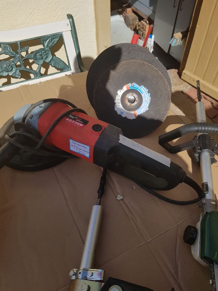 Disqueuse meuleuse 40 Ch�teau-Renard (45)