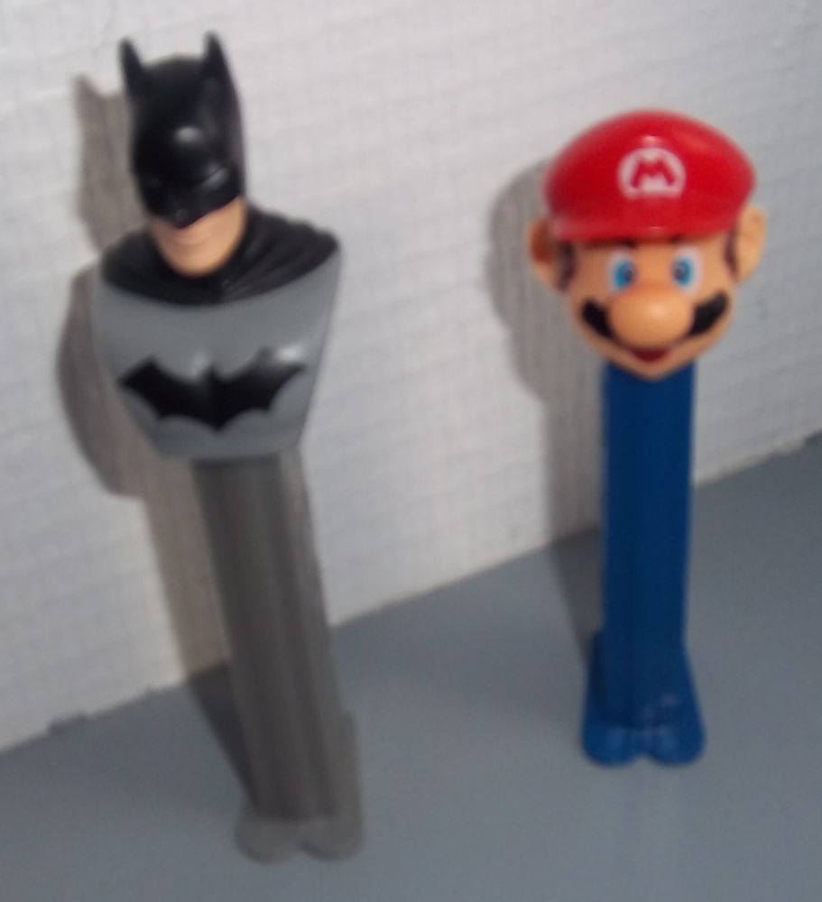 Distributeur Pez Batman Mario Bros 5 Colombier-Fontaine (25)