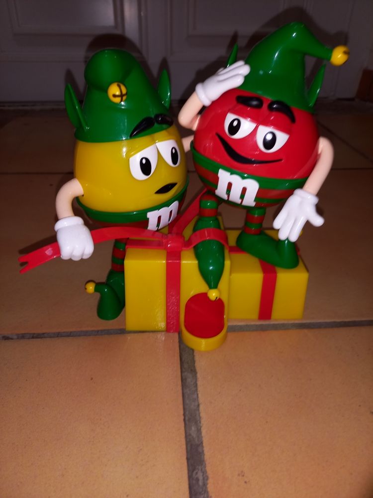 distributeur m 10 Arth�s (81)