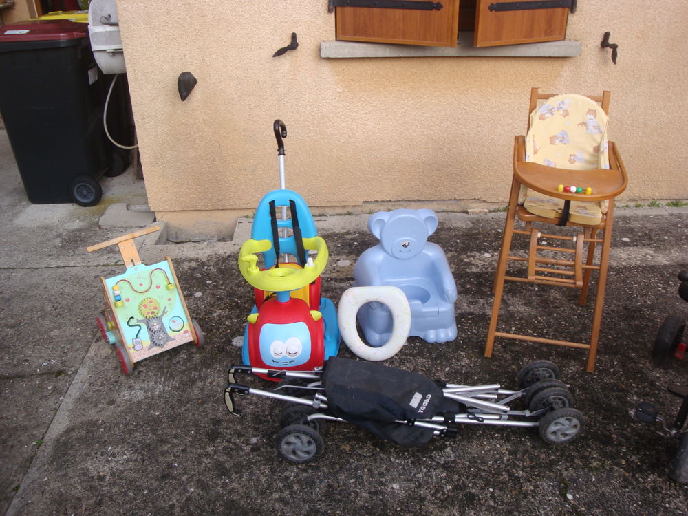 divers accessoire enfant. 80 Saint-Loub�s (33)