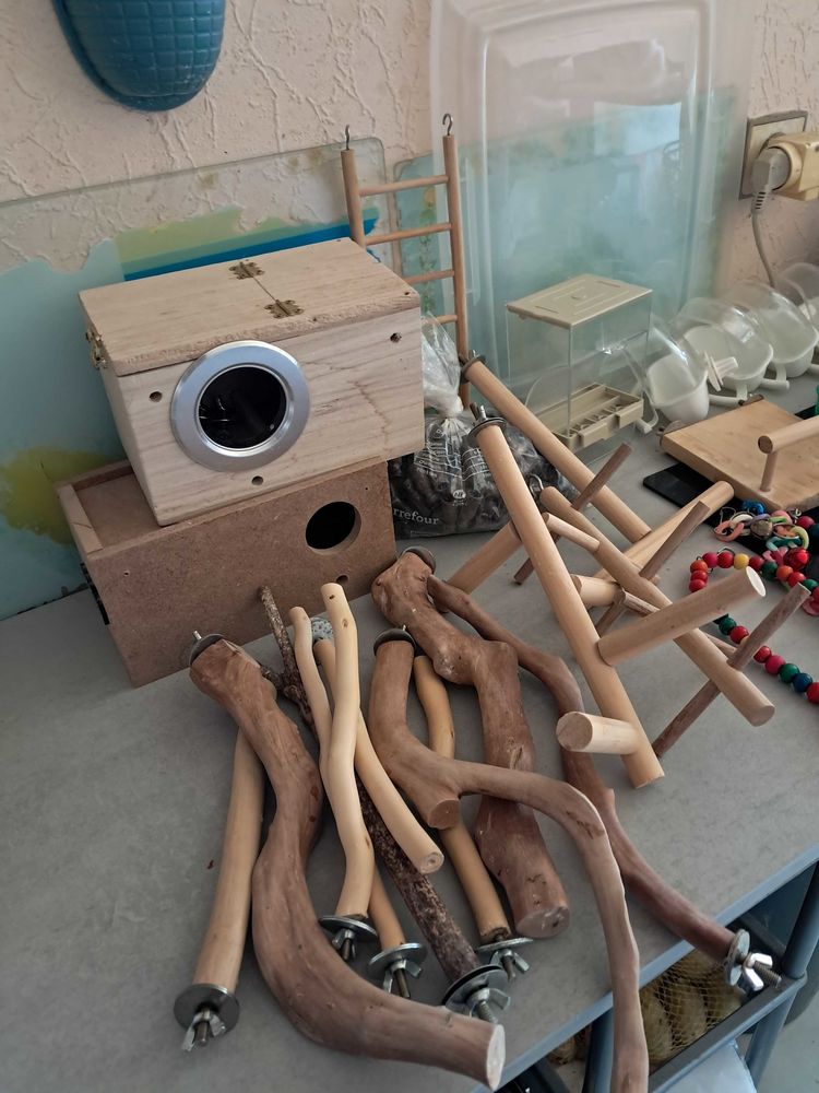 divers accessoires pour cage 40 Guyancourt (78)