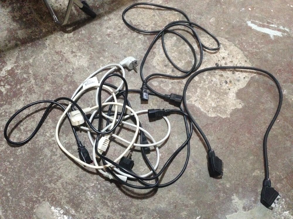 Divers c�bles rallonge alimentation PC ordinateur 3 La Verpilli�re (38)