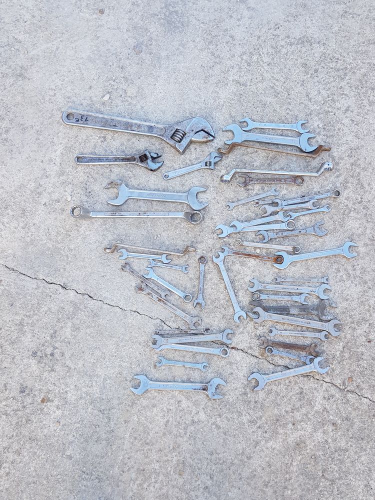  Divers cles a molette plate ?il mixte pipe drop forged 60 Rethel (08)