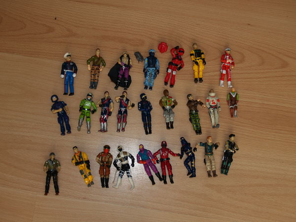 Divers figurines 0 Rodez (12)