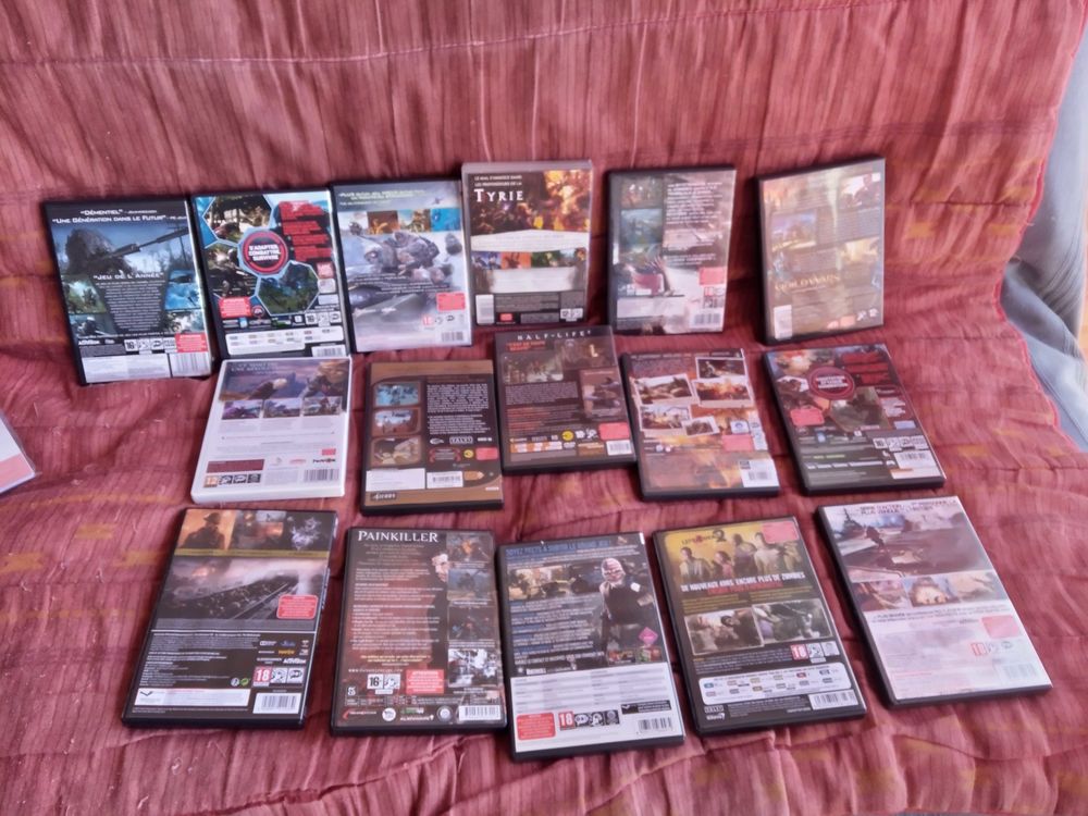 divers jeux vid�o x15 20 Les Sables-d'Olonne (85)