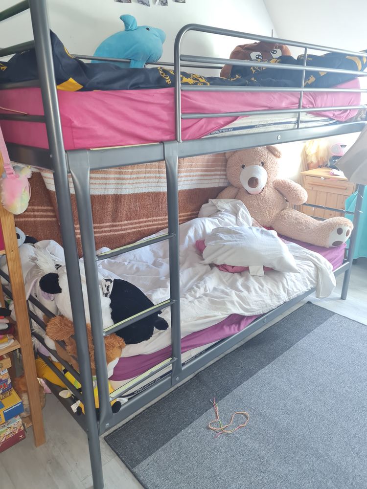 Divers ( lits superpos�,  bureau, meuble tv ) 170 Saint-Pour�ain-sur-Sioule (03)