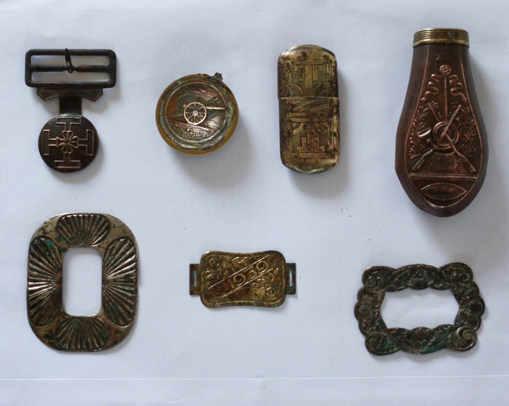 Divers objets cuivre des deux derni�res guerre 55 Sanguinet (40)