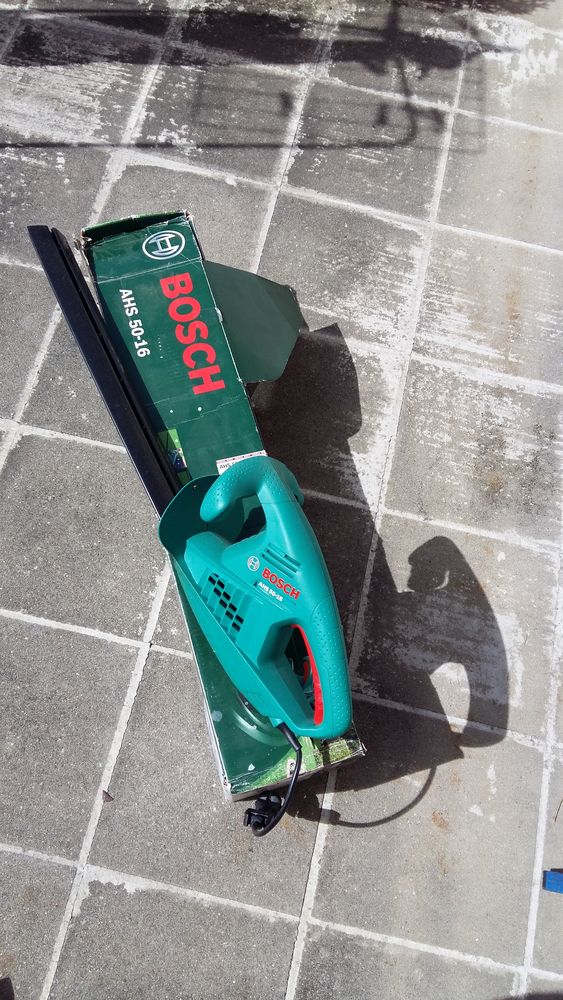 DIVERS outils de jardinnage 110 Audun-le-Roman (54)