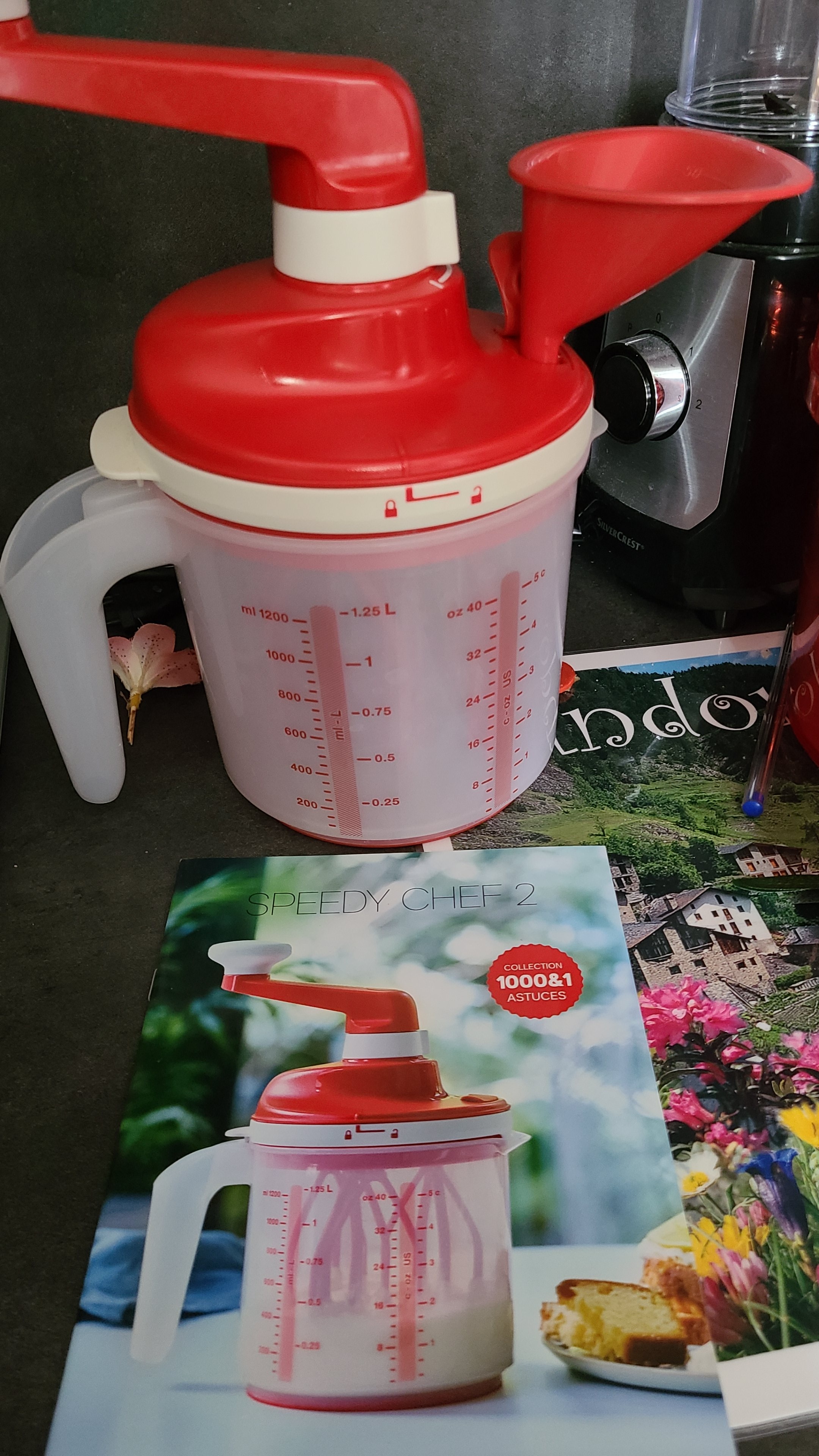 divers produit tupperware
En lot ou � l'unit� 80 V�z�nobres (30)